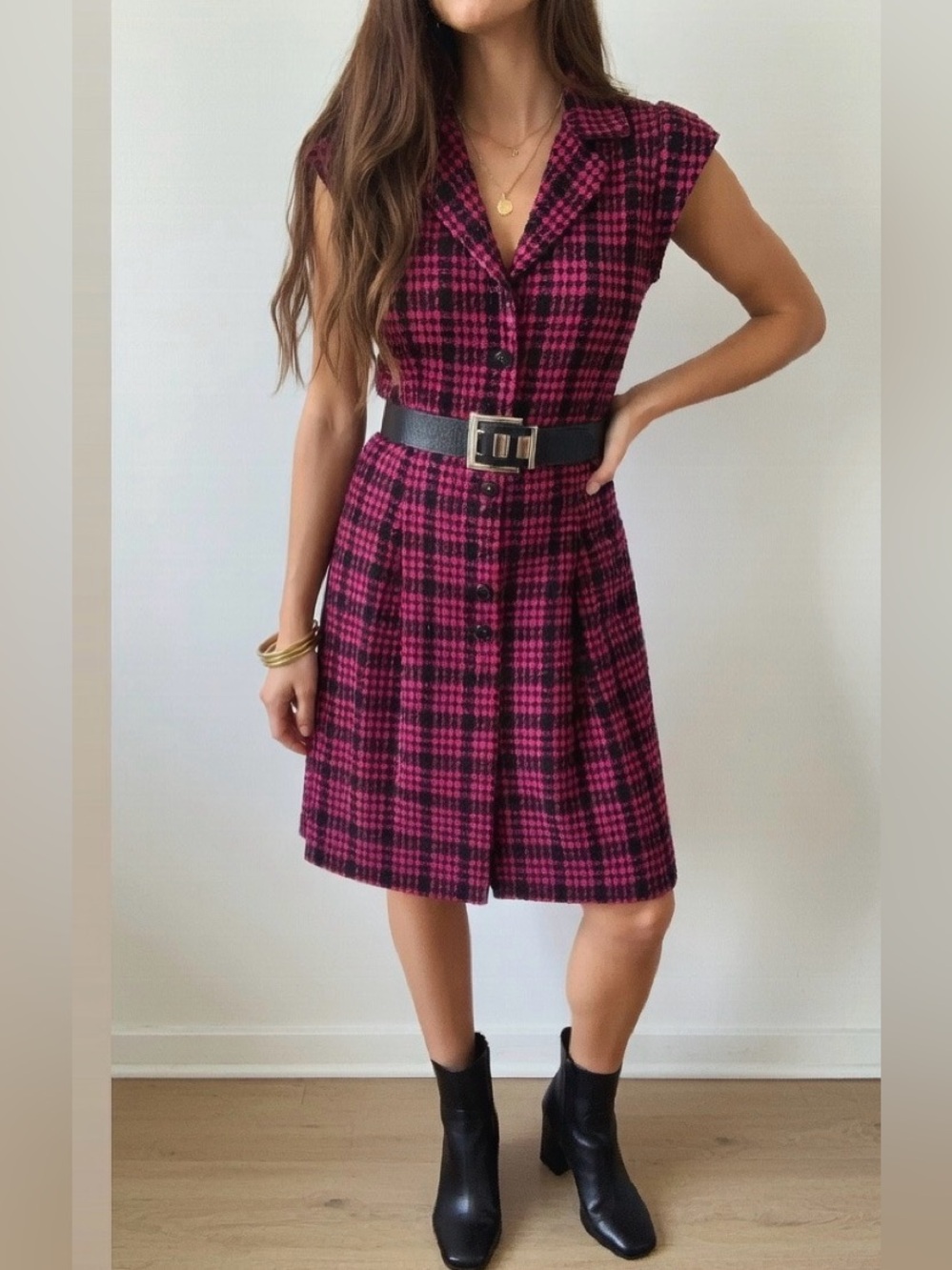 NWT Red Black Check Button Dress Patent Belt Size 6 Fashion Show